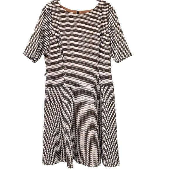 Anne Klein Short Sleeve Textured Striped Dress - Picture 1 of 13